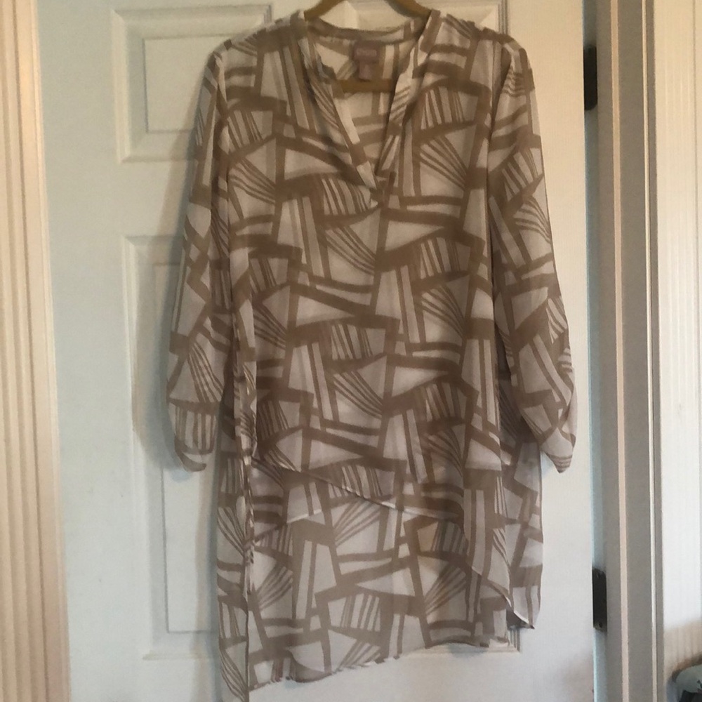 Chico’s sheer taupe white geometric layered tunic, sz 2